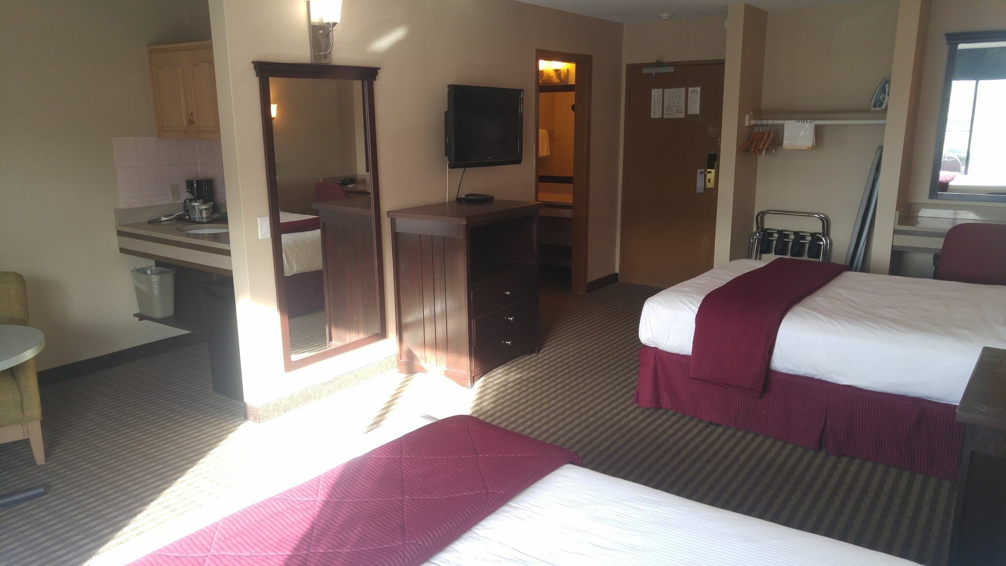Ramada By Wyndham 3* Abbotsford